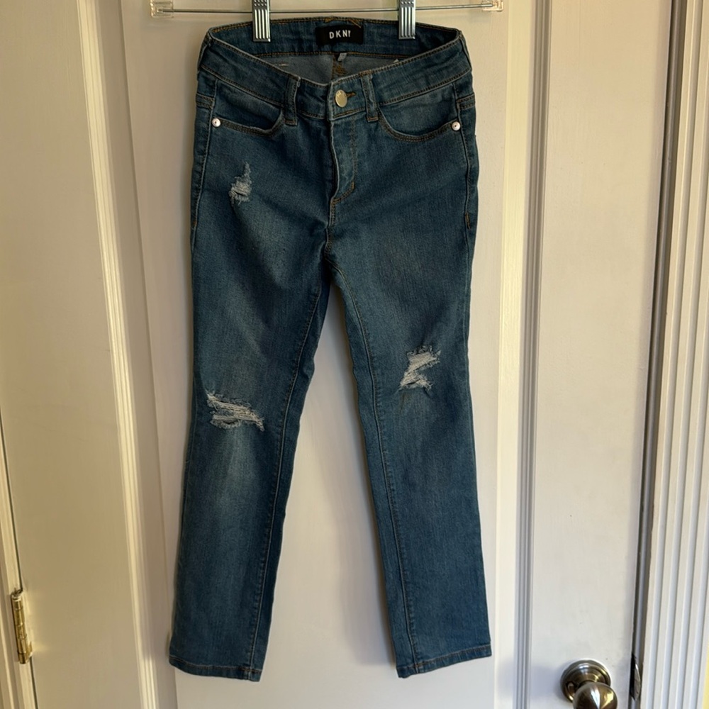 Girl’s DKNY jeans size 7